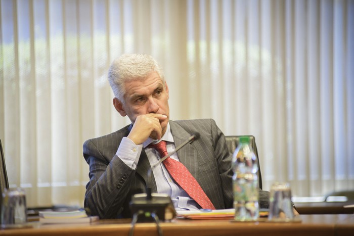 Rodrigo Goñi, en la Comisión que trata el proyecto de tenencia compartida (archivo, setiembre de 2022). · Foto: Mara Quintero Rodrigo Goñi, en la Comisión que trata el proyecto de tenencia compartida (archivo, setiembre de 2022). · Foto: Mara Quintero