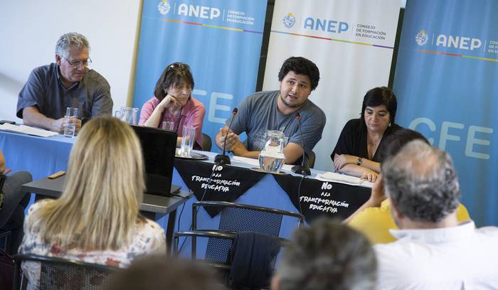 Julián Mazzoni, Daysi Iglesias, Ramiro Dutra y Rosana Cortazzo, este martes, en conferencia de prensa. · Foto: Camilo dos Santos