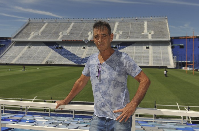 Julio César Giménez, en el estadio José Amalfitani, de Vélez Sarsfield. 
 · Foto: Enrique García Medina