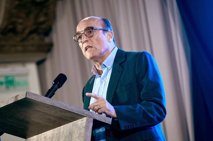 Daniel Martínez, en el lanzamiento del plan Impulso al Desarrollo en el Centro de Montevideo el 28 de mayo. · Foto: Javier Calvelo, adhocFOTOS Daniel Martínez, en el lanzamiento del plan Impulso al Desarrollo en el Centro de Montevideo el 28 de mayo. · Foto: Javier Calvelo, adhocFOTOS